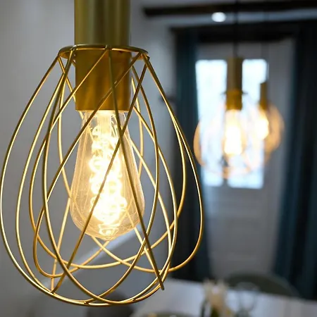 Maison Avec Dans L'hyper Centre De Villa *