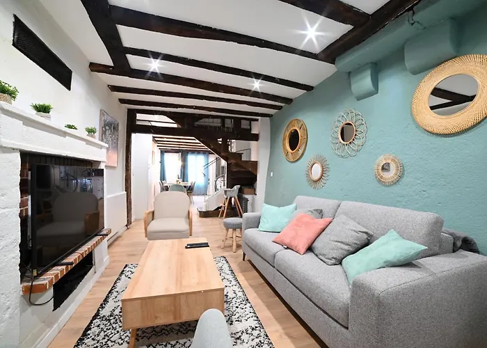 Maison Avec Dans L'hyper Centre De Villa *