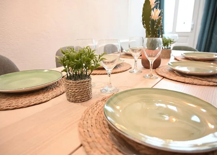 Villa Maison Avec Dans L'hyper Centre De Poitiers